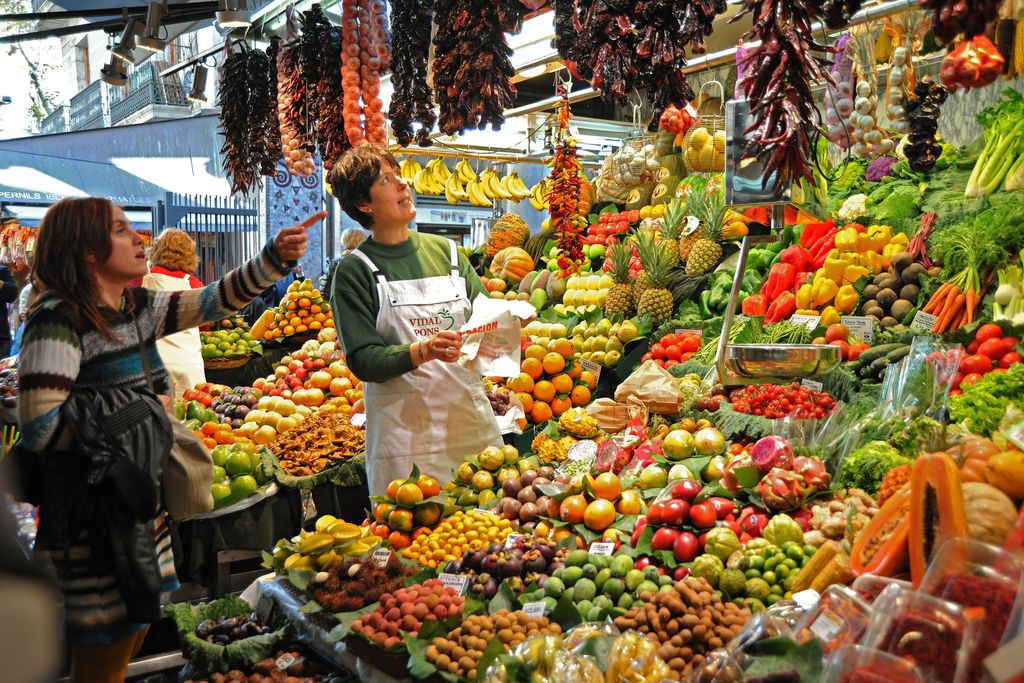 Barcelona City Council together with the Barcelona Metropolitan Strategic Plan have promoted the preparation of this project on food policies in which all the agents involved with a transformative vocation participate to achieve a healthier, fairer and more sustainable food system. Sustainable Food City Strategy for 2030